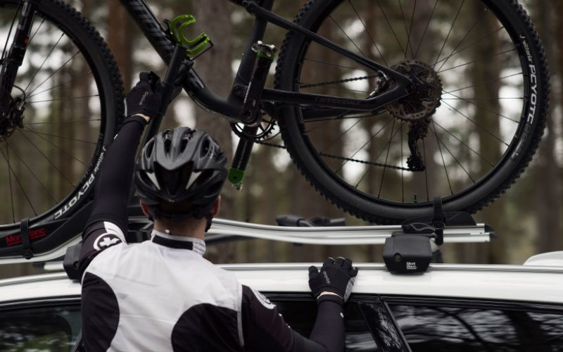 Bare portbagaj de plafon Mont Blanc Xplore 6607 + picioare 7508