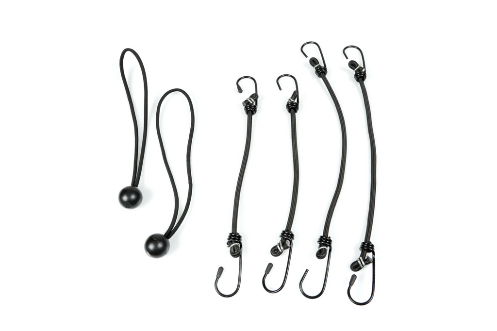 Barieră despărțitoare pentru câini LAMPA PET-2 din plasă, fixată pe scaunele din față, 115x65cm