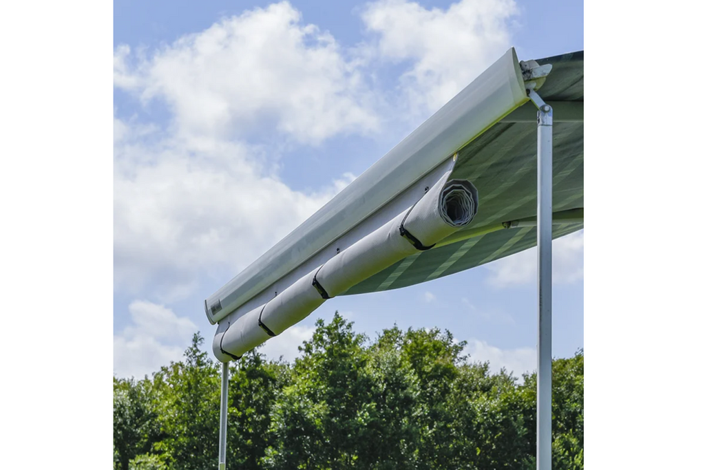 Parasolar frontal ProPlus 368300V01 pentru copertine de acoperiș și perete 330x200cm