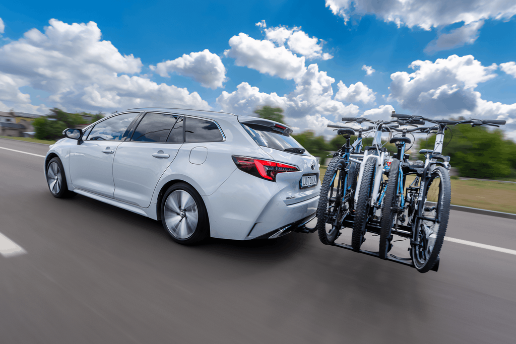 Inter Pack Quattro Fold - suport pentru biciclete montat pe bara de remorcare pentru 4 biciclete