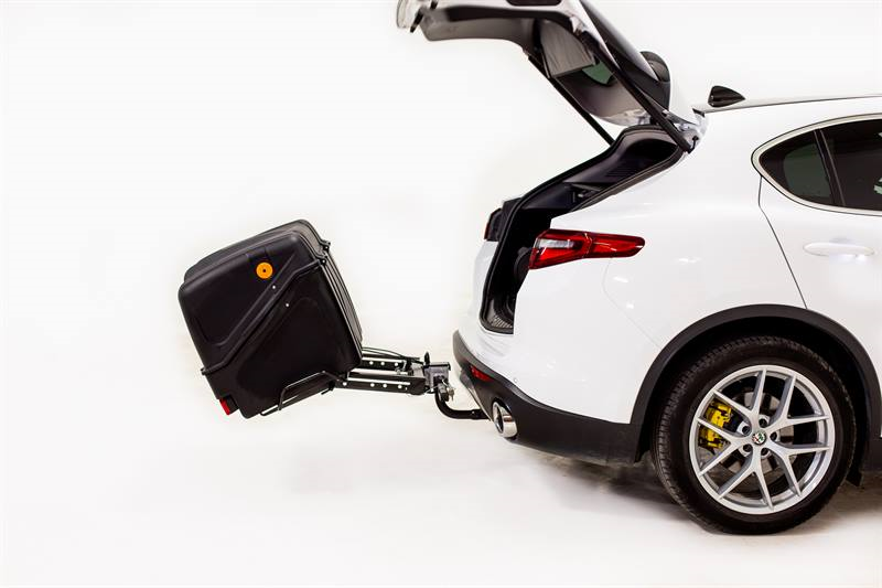 Towbox V1 Black Edition - cutie de bagaje montată pe bara de remorcare