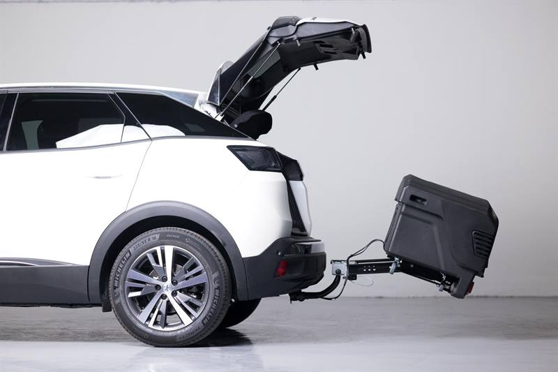 Towbox EVO urban negru - portbagaj montat pe bara de remorcare