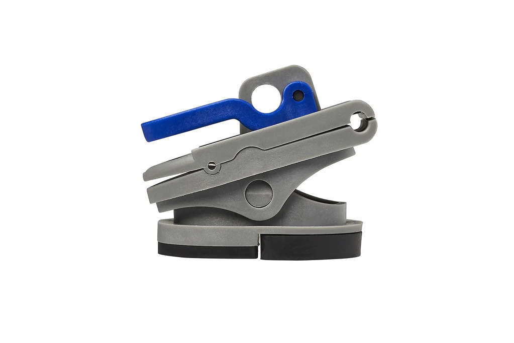 Set de trei cleme pentru fixarea copertinei cortului pentru rulotă ProPlus 361735