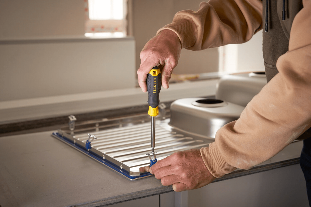 Șurubelniță STANLEY MULTIBIT cu 34 de piese și set de biți