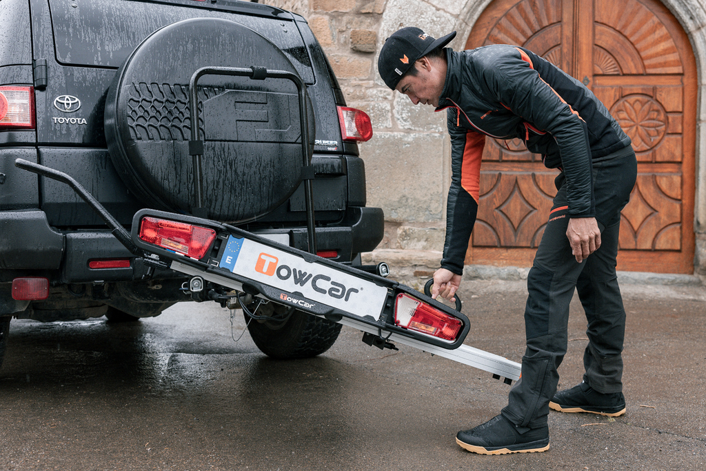 Towcar Balance - suport pentru motocicletă/bicicletă montat pe bara de remorcare